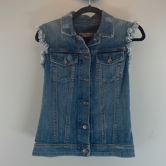 Paige Denim Vest. Excellent Condition. Size XS - Picture 6 of 6